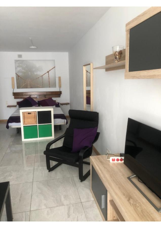 Torremolinos, Bonito apartamento studio La Carihuela Appartamento Esterno foto